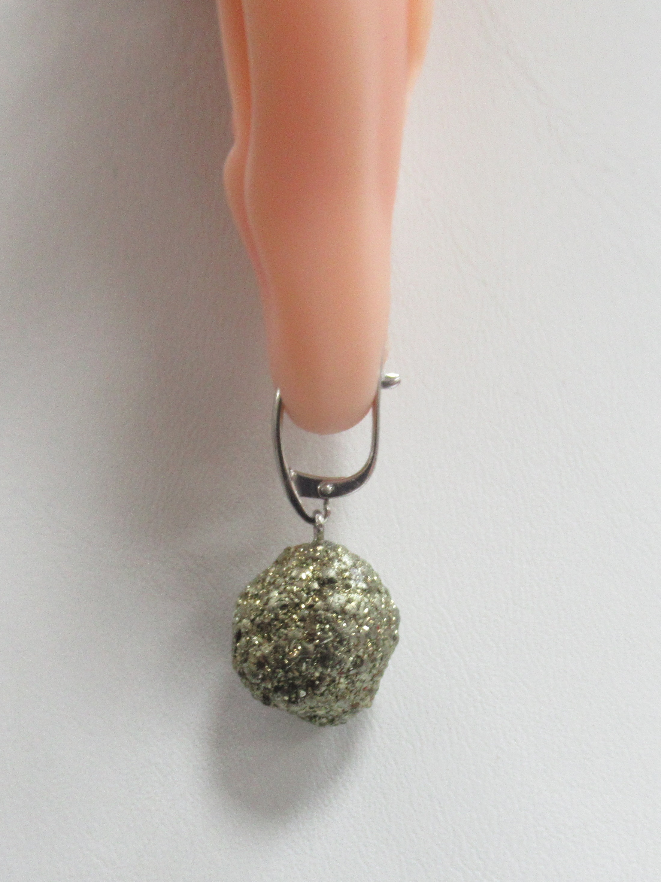 Серебряные серьги с пиритами